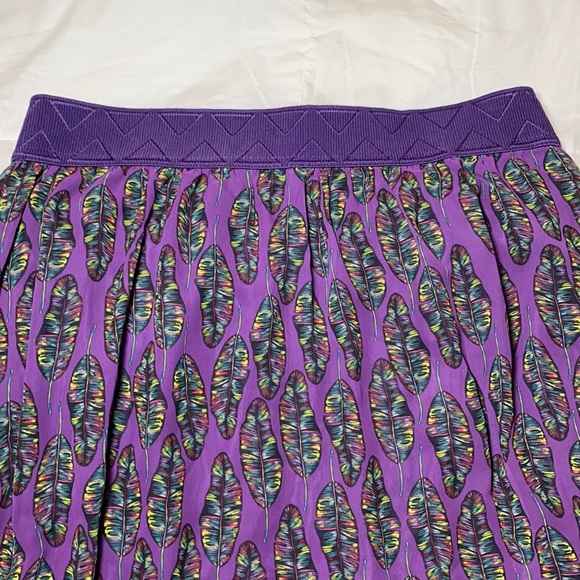 LulaRoe Lola purple feather skirt large - Picture 1 of 5